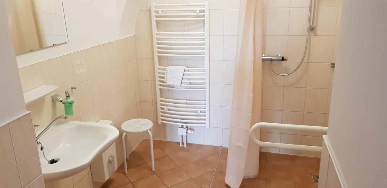 Garni Hotel Zum Hothertor Герліц Екстер'єр фото