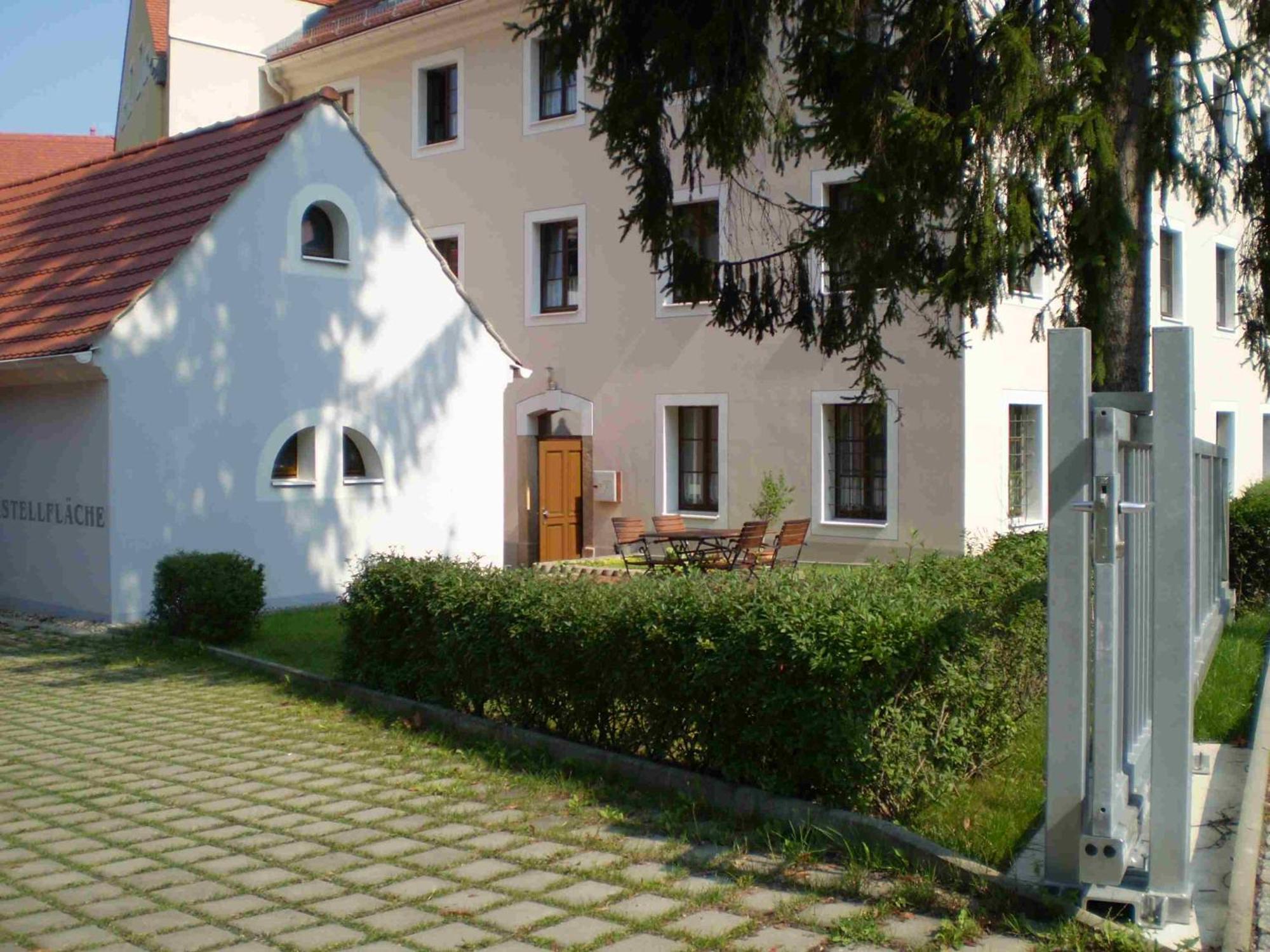 Garni Hotel Zum Hothertor Герліц Екстер'єр фото